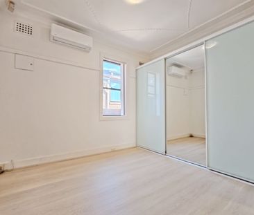 Newly Renovated 3 Bedrooms Plus Study in School Catchment Area - Photo 3