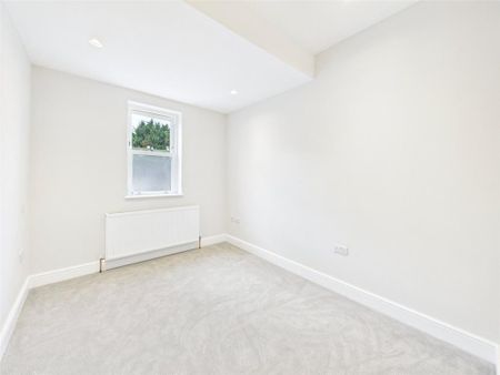 1 bedroom end of terrace house to rent - Photo 2