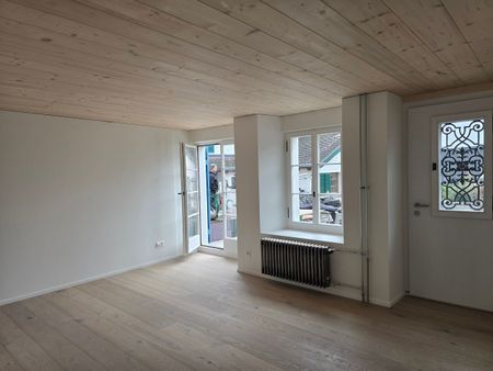 Charming historic 4.5-room apartment in Stäfa - Photo 4