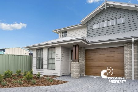 “Inspiring Design with Loads of Space & Street Appeal!” - Photo 3