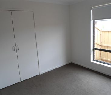 LOVELY 3 BEDROOM HOME - Photo 6