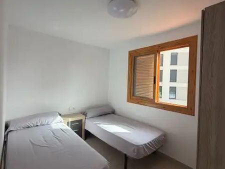 El Campello - Photo 2