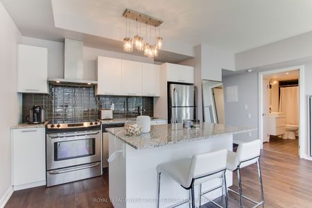 Six50 King West Lofts 650 , #907 - Photo 3