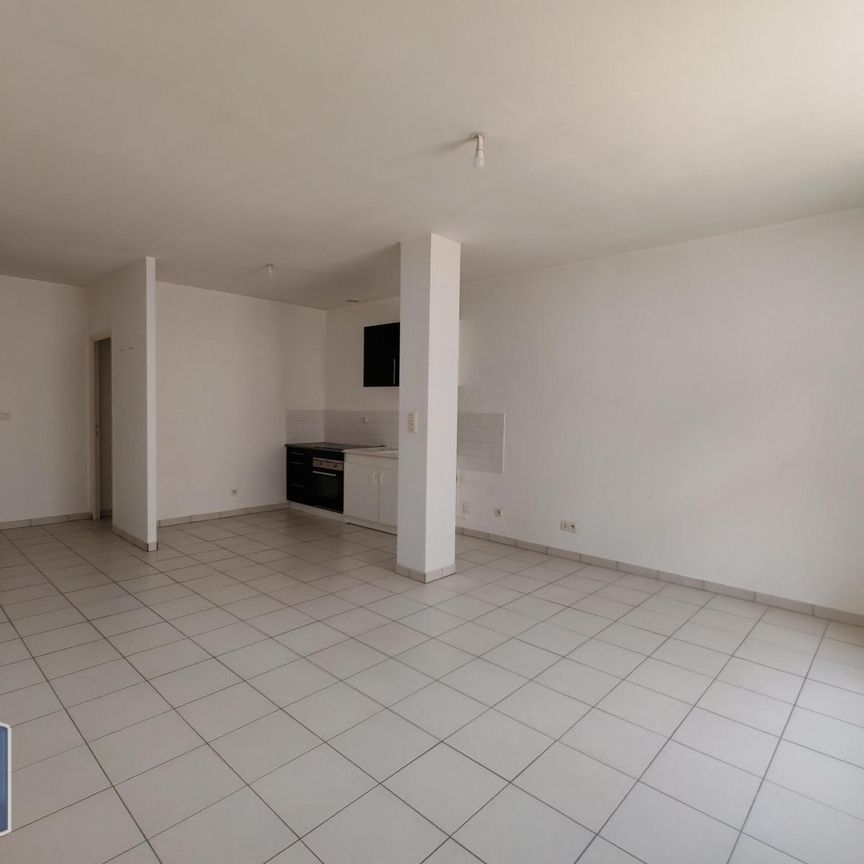 Location Appartement 2 pièces 53m² ALENCON 61000 - Photo 1