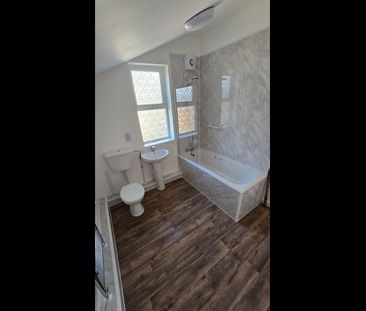 2 Bed Terraced House, Ladysmith Street, NG2 - Photo 5