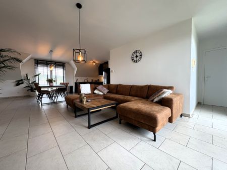 Ruim appartement met 2 slaapkamers en garage - Foto 2