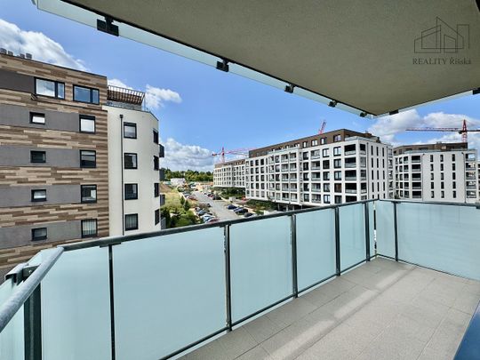 Pronájem bytu 2+kk 57 m² - Photo 1