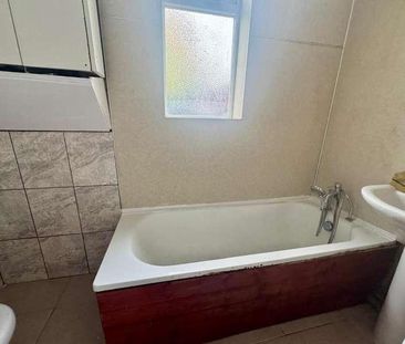 Ragstone Road, Slough, SL1 - Photo 2