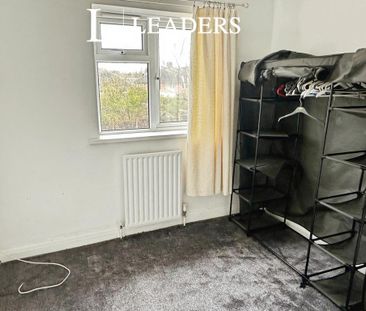 2 bedroom semi-detached house to rent - Photo 4