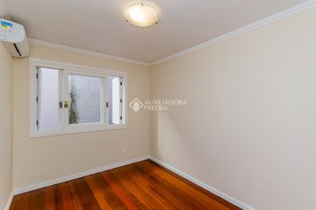 Casa em Condomínio com 3 quartos e 300m² para alugar em Boa Vista, Porto Alegre. - Photo 4