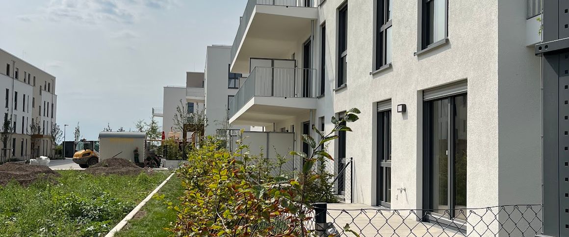 Wohnen in mit eigenem Gartenanteil - Tolle 2-Zimmer-Neubauwohnung mit Terrasse - Foto 1