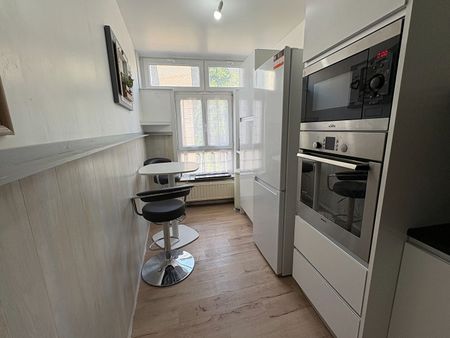 Apartment - Photo 5