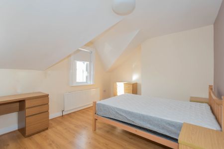 126a University Avenue, Belfast, BT7 1GZ - Photo 4