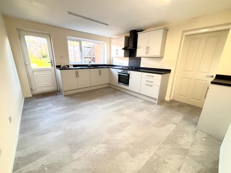 4 bedroom semi-detached to rent Pinfold Lane, Repton - Photo 2