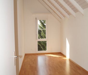 Helle 5.5-Zimmer-Maisonettewohnung in Boningen zu vermieten - Photo 2