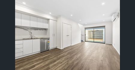 Modern Brand New 3-Bedroom, 3-Bathroom Home with 1-Car Garage in Fraser Rise...... - Photo 4