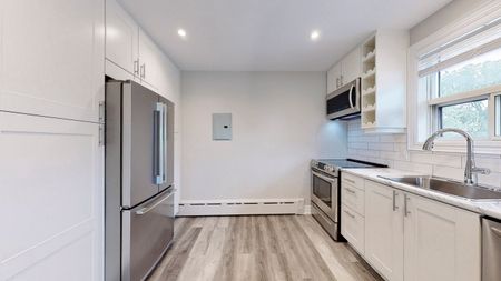 For Lease - 11 Evans Avenue Unit# 6, Toronto, Ontario - Photo 4
