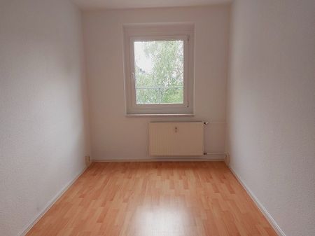 wunderbare 4 Raumwohnung in der 1 Etage für eine ganze Familie - Photo 3