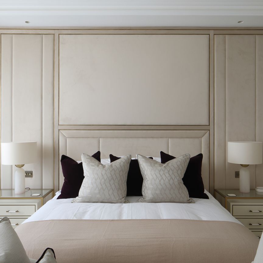 Exceptional four-bedroom townhouse in Knightsbridge - Photo 1