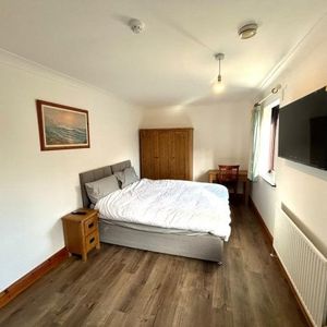 Krypton Close, MK5 7AU - Photo 2