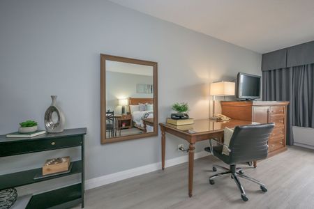 For Lease - 300 King Street Unit# STUDIO, London East, Ontario - Photo 2