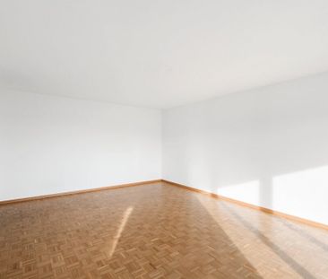 Apartment - Photo 2