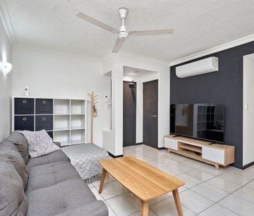 One bedroom Resort Living Only Minutes to CBD - 'The Lakes Resort' - Photo 2