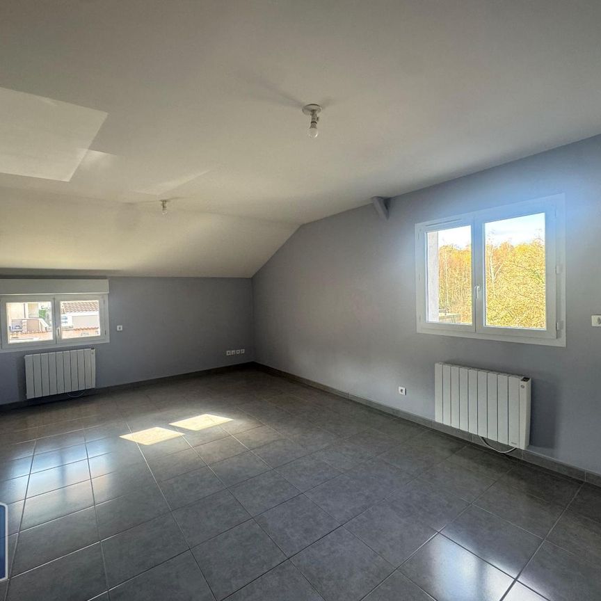 Location Appartement 3 pièces 71m² PONT DE CHERUY 38230 - Photo 1