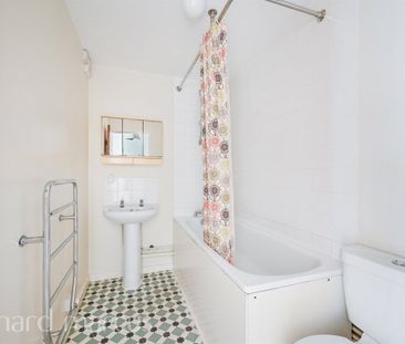 Dukes Avenue, NEW MALDEN - Photo 4