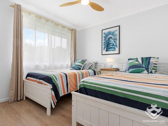 4 Bed 2 Bath 3 Car with Ducted Air - Photo 1