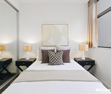 Spacious & Well-designed Apartment - Photo 4