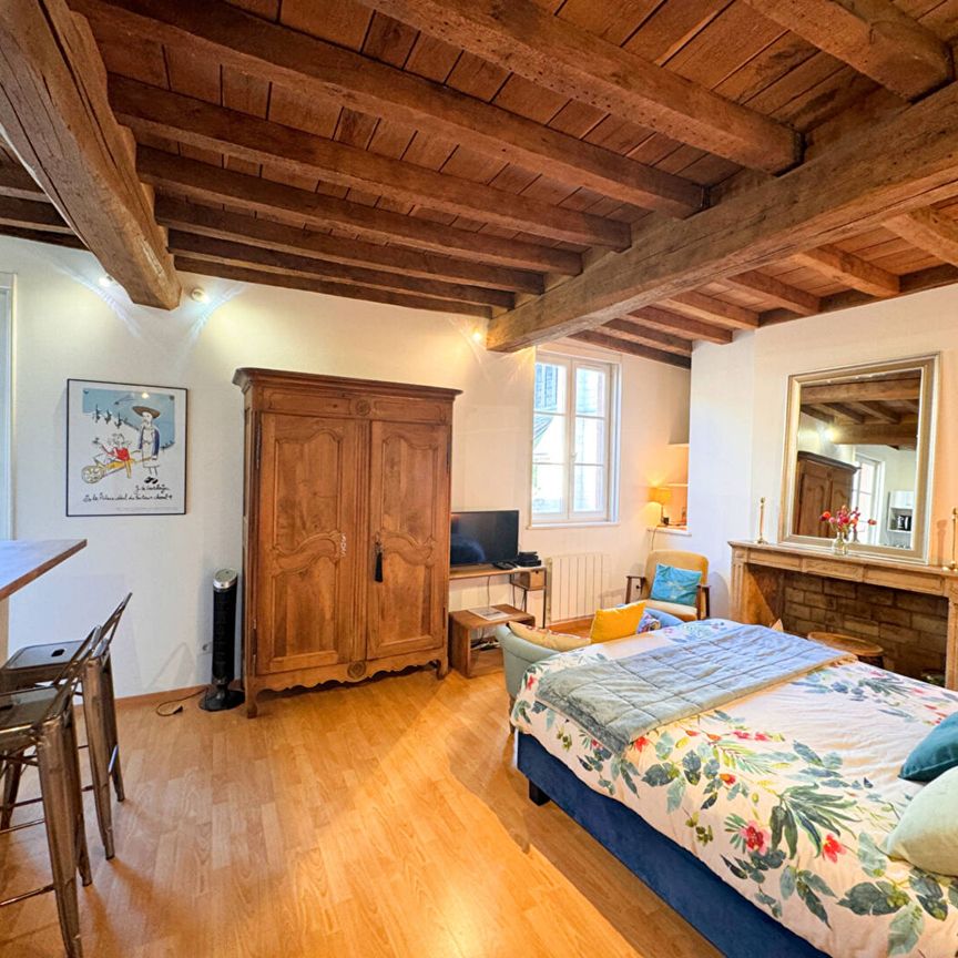 Studio meublé au 2ème étage - centre ville - Photo 1