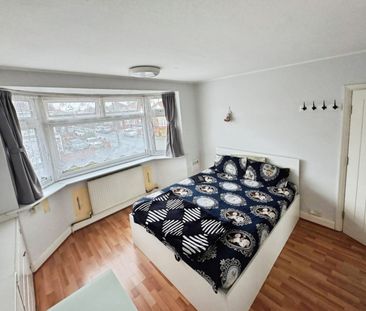 4 bedroom House To Let - Photo 1