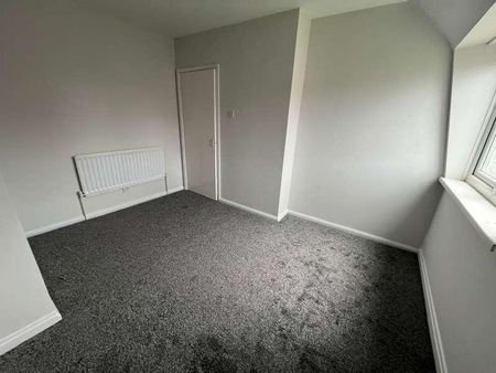 Toft Crescent, Murton, Seaham, County Durham, SR7 - Photo 2