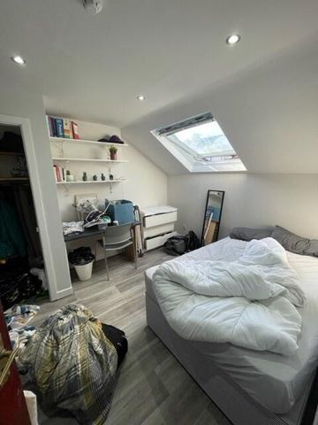 Flat 2-16b Wellesley Avenue, Belfast, BT9 6BY - Photo 4