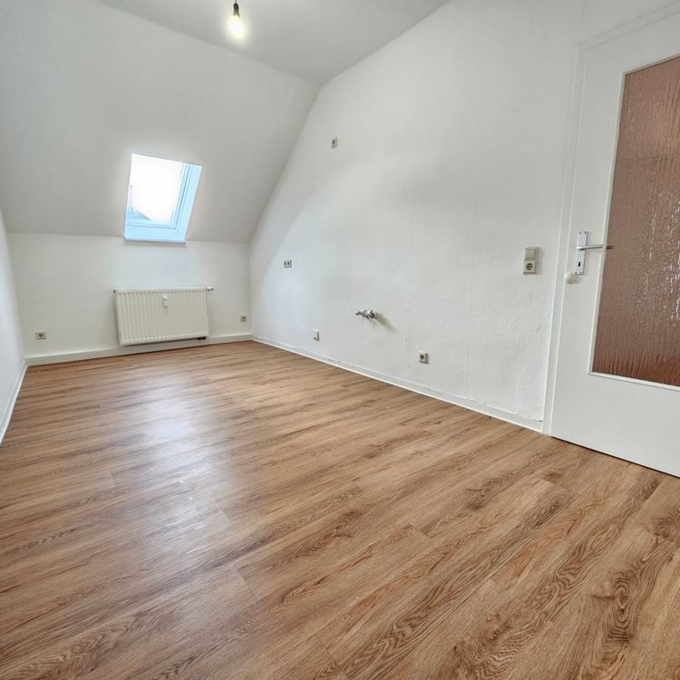 Großzügige 4,5 Zimmer Wohnung komplett renoviert - Photo 1