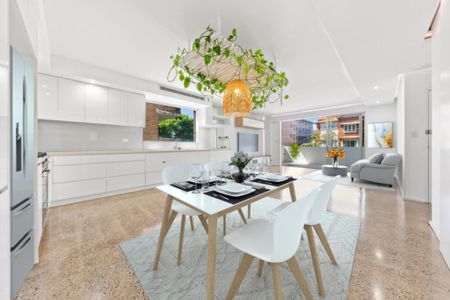 DEPOSIT TAKEN - Oversized Designer 2-Bedroom Apartment Bathed in Natural Light - Photo 2