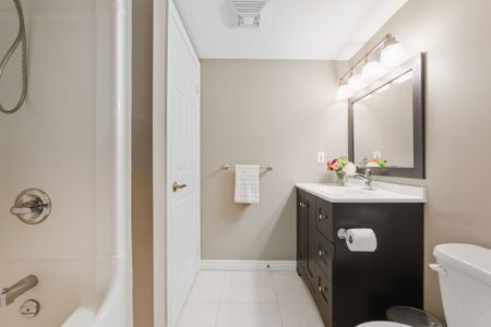 For Lease - 2035 APPLEBY Line Unit# 409, Burlington, Ontario - Photo 3