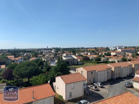 Location Appartement 1 pièce 30m² NIORT 79000 - Photo 4