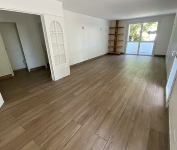 Location Appartement 4 pièces 95m² VAUX LE PENIL 77000 - Photo 1