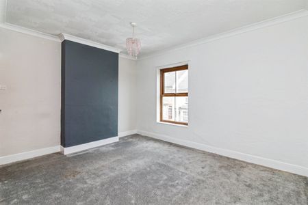 Avondale Road - Photo 4
