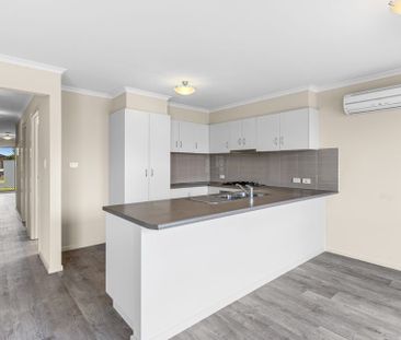 Spacious 3-Bedroom Family Home for Rent - Photo 4