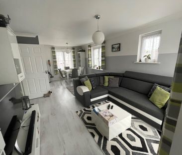 St. Josephs Green, Welwyn Garden City - Photo 4