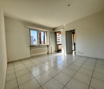 Luminoso 2.5 locali con terrazzo in zona tranquilla - Photo 4