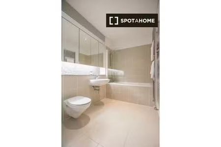 2-bedroom apartment for rent in Docklands North, Dublin - Photo 5