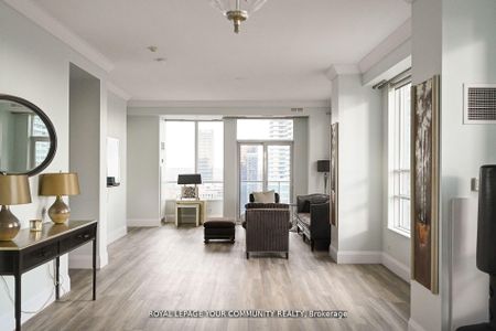 For Lease - 21 Balmuto Street Unit# Ph 35, Toronto, Ontario - Photo 2