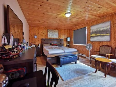 2100 Rue Jean Talon E. - Photo 2