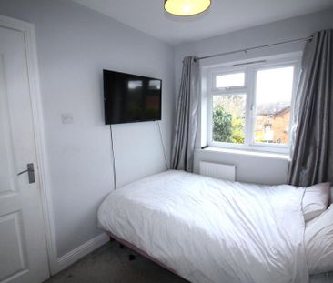 2 bedroom end of terrace house to rent - Photo 5