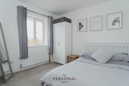 3 bedroom semi-detached house to rent - Photo 4