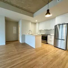 Appartement · 69 m² · Villeray-Saint-Michel-Parc-Extension - Photo 2
